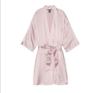 VICTORIAS SECRET PINK SATIN ROBE